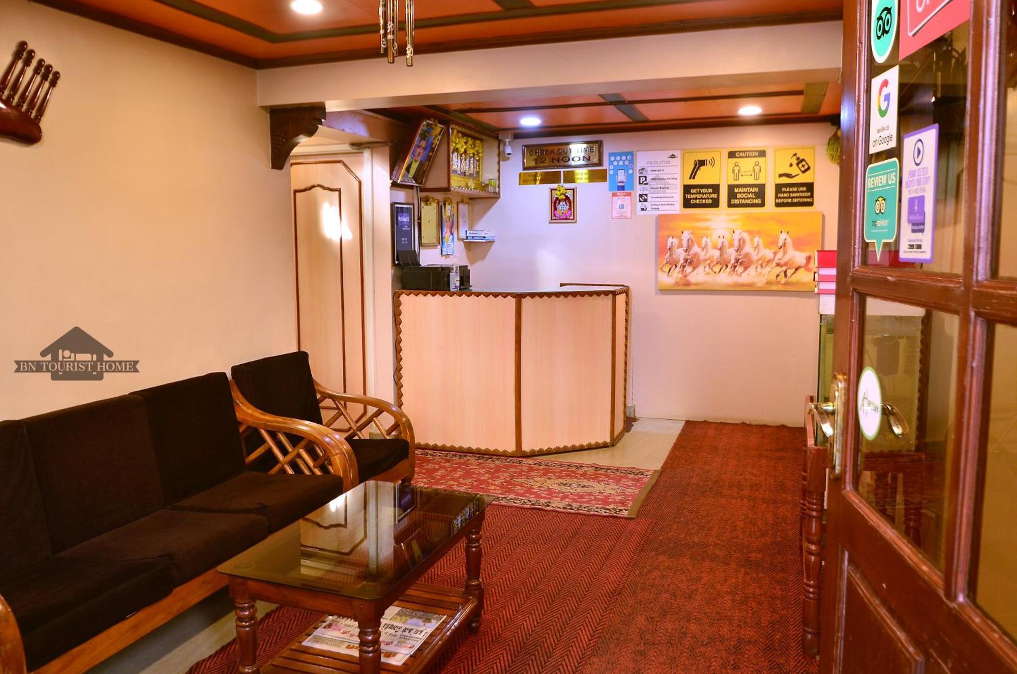 Bn Tourist Home Ooty Eksteriør bilde