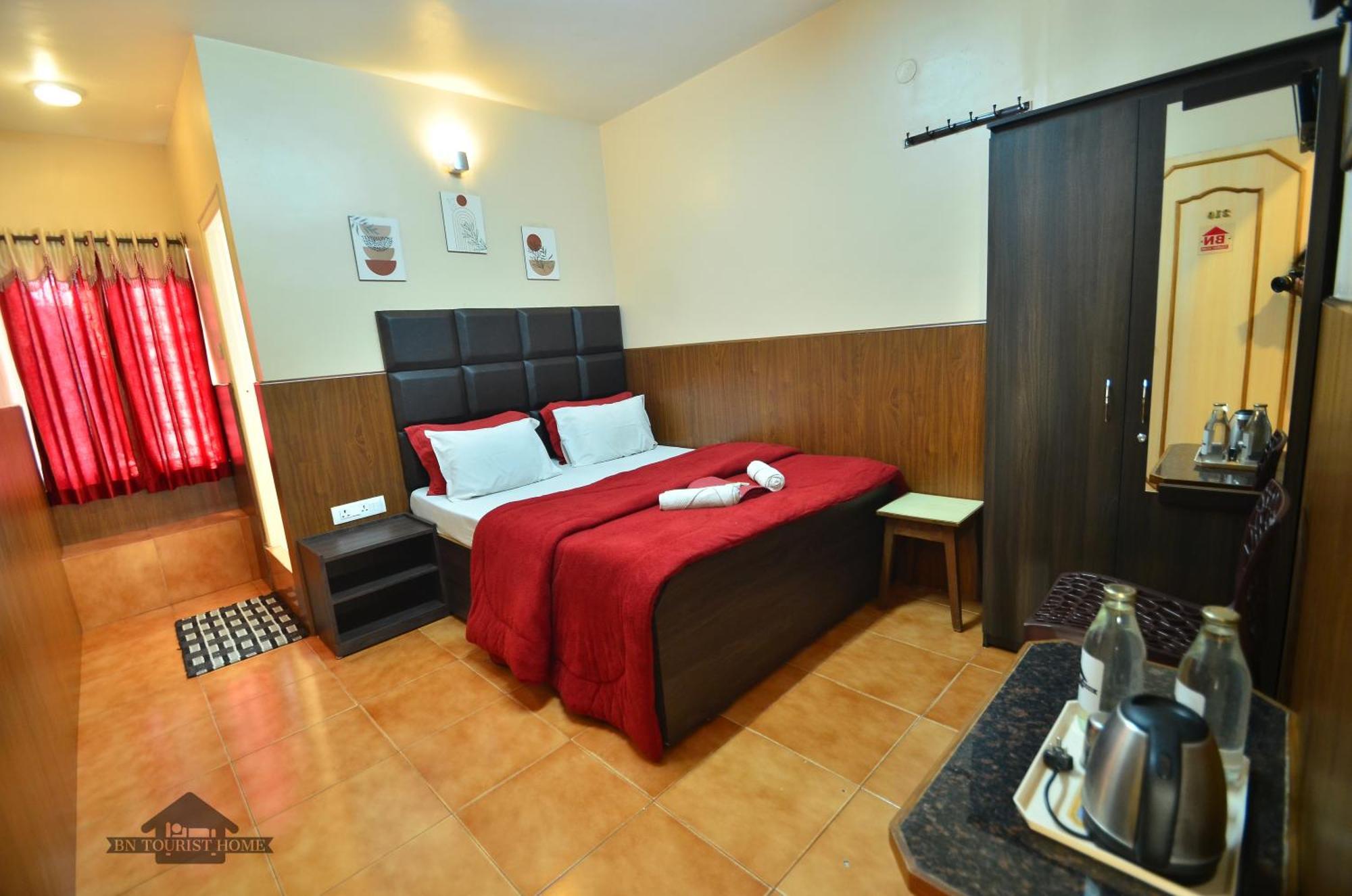 Bn Tourist Home Ooty Eksteriør bilde